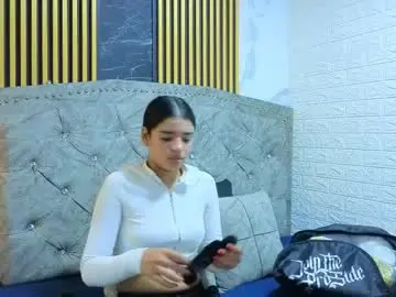 Chaturbate Live Porn of mia__gomex