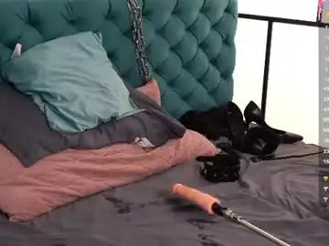 Chaturbate Watch Live Sex Cams of shiny_lily