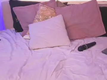 Chaturbate Watch Live Sex Cams of golden_girlsss