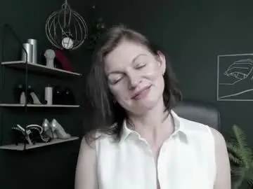 Chaturbate Adult Video Chat of vivian_dream
