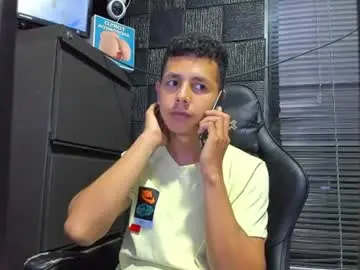Chaturbate Live Porn of g_lincoln