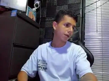 Chaturbate Sex Chat of g_lincoln