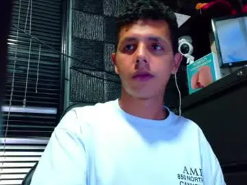 Chaturbate Sex Chat of g_lincoln