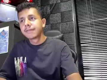 Chaturbate Adult Webcam of g_lincoln