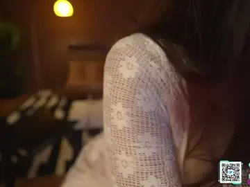 Chaturbate Live Sex Cam of laura3_3