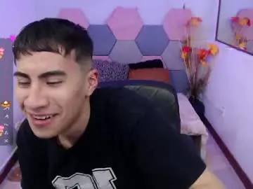 Chaturbate Live Porn of andy_norton