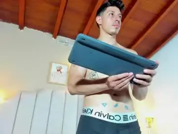 Chaturbate Best live sex cam show of angelsbeaumont