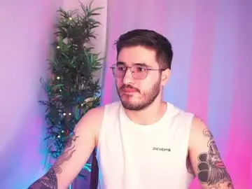 Chaturbate Nude Webcam of t0ny_wylie