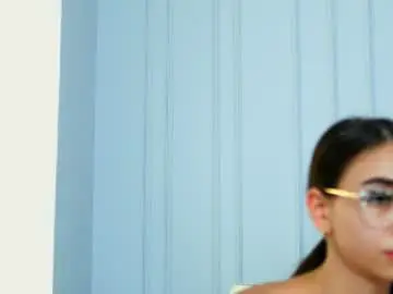 Chaturbate Adult Webcams of shy_eveline