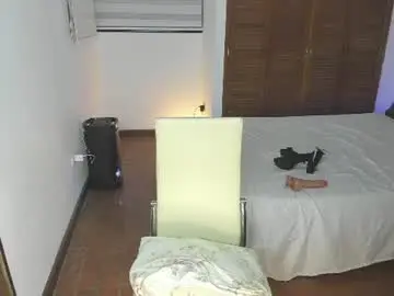 Chaturbate Watch Live Sex Cams of yasmin_chery