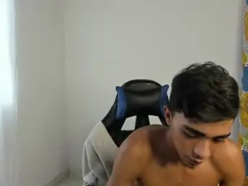Chaturbate Sex Chat of alienbigcock_01