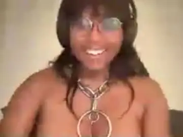 Chaturbate Nude Webcam of fairygodmommy