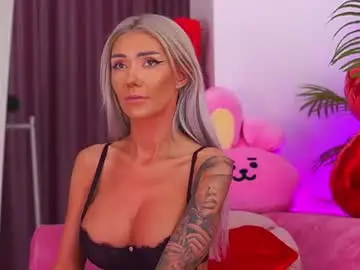 Chaturbate Free Porn Cam of therealfallingangel