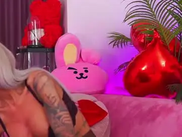 Chaturbate Adult Video Chat of therealfallingangel