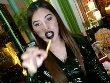 Chaturbate Watch Live Sex Cams of queen_kendalx19