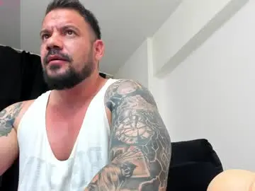 Chaturbate Live Sex of mikebigboy31