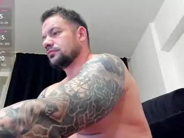 Chaturbate Sex Cam of mikebigboy31