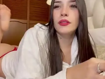 Chaturbate Nude Webcam of sophias_room