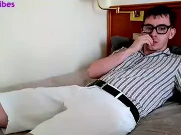 Chaturbate Sex Cam of tommy_rafs