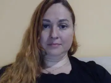 Chaturbate Sex Chat of zara_red