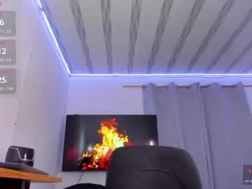 Chaturbate Best live sex cam show of benji_andrew