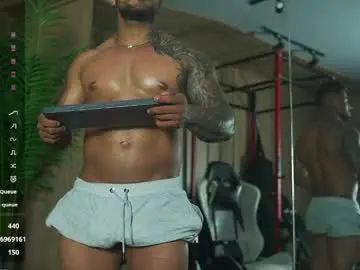 Chaturbate Private Sex Chat of eric_harrison1