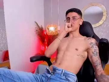 Chaturbate Sex Cam of gio_carangi