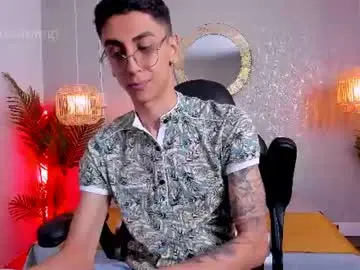 Chaturbate Adult Webcam of gio_carangi