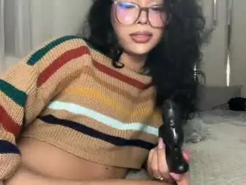 Chaturbate Free Live Porn of samanthabernardo_