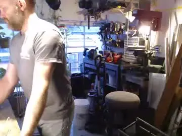 Chaturbate Live Sex Cam of seattlemanwhore