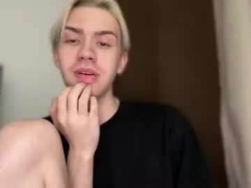 Chaturbate Best live sex cam show of skibatryanka