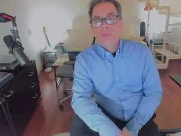 Chaturbate Free Porn Cam of andy0pandi