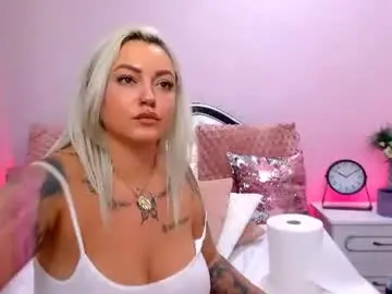 Chaturbate Sex Cam of foxyclarisee