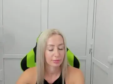 Chaturbate Free Porn Cam of marilyndreamm