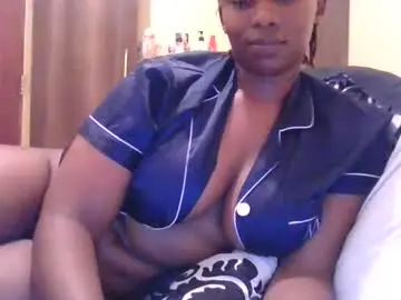 Chaturbate Live Sex Cam of sarah_haggai