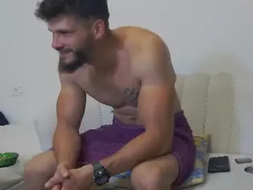 Chaturbate Live Sex of mauro_real_man