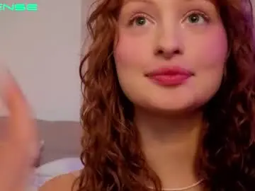 Chaturbate Live Sex Cam of betty_twilight