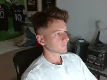 Chaturbate Free Porn Cam of freddy_star
