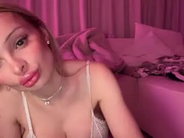 Chaturbate Live Sex Cam of hannaxlovex