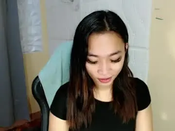 Chaturbate Live Sex Cam of tricia_slut