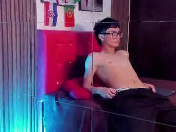 Chaturbate Live Sex Cam of danny_prince