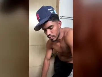 Chaturbate Free Porn Cam of manuel__brown