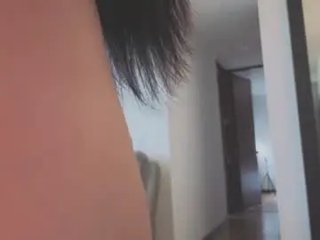 Chaturbate Live Sex Cam of miavero