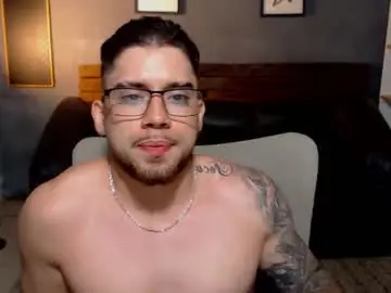 Chaturbate Private Sex Chat of mike_montoya