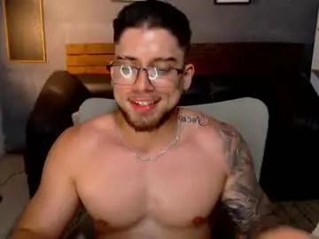 Chaturbate Adult Webcams of mike_montoya