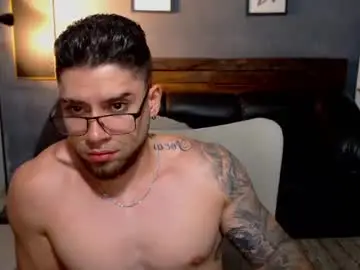 Chaturbate Sex Chat of mike_montoya