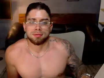 Chaturbate Sex Chat of mike_montoya