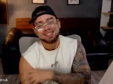 Chaturbate Watch Live Sex Cams of mike_montoya