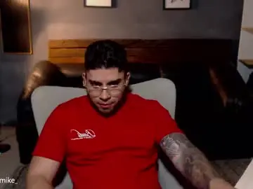 Chaturbate Free Live Porn of mike_montoya