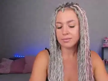 Chaturbate Live Sex Cam of roxy_mars